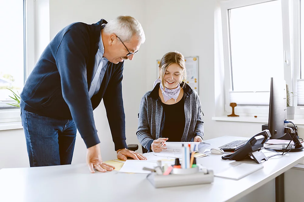 Das Team des Vermessungsbüros Filpe im Meeting.